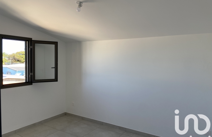 Location Maison 88m&sup2; 4 pi&#232;ces Saint Joseph