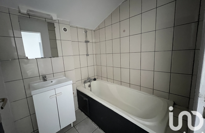 Vente Appartement 67m&sup2; 3 pi&#232;ces Le Port