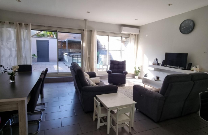 Vente Maison 255m&sup2; 6 pi&#232;ces Saint Louis