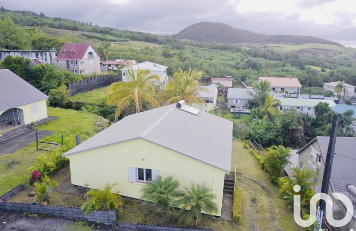 Vente Maison 102m&sup2; 4 pi&#232;ces Saint-Benoît