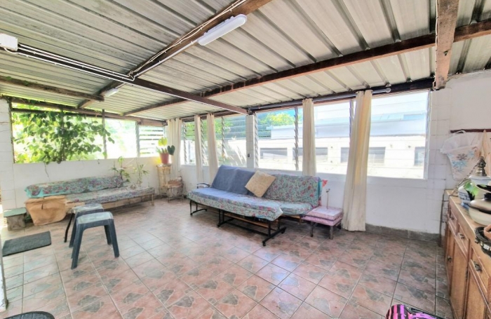 Vente Maison 92.5m&sup2; 6 pièces Saint Denis