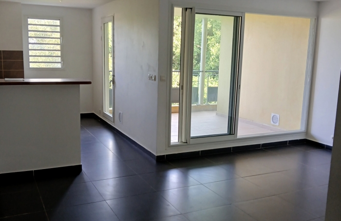 Vente Appartement 70m&sup2; 3 pi&#232;ces Saint-Benoît