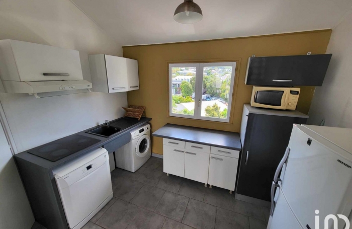 Vente Appartement 70m&sup2; 3 pi&#232;ces Saint Gilles les Bains