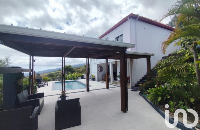 Vente Maison 200m&sup2; 5 pièces Saint Paul