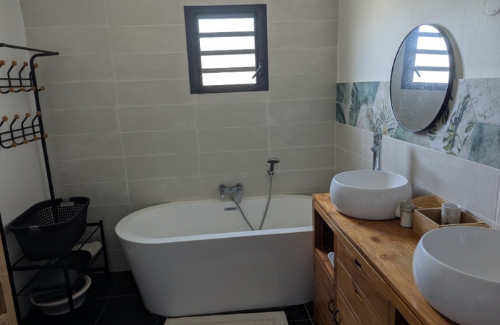 Villa T5 meublée à La Montagne