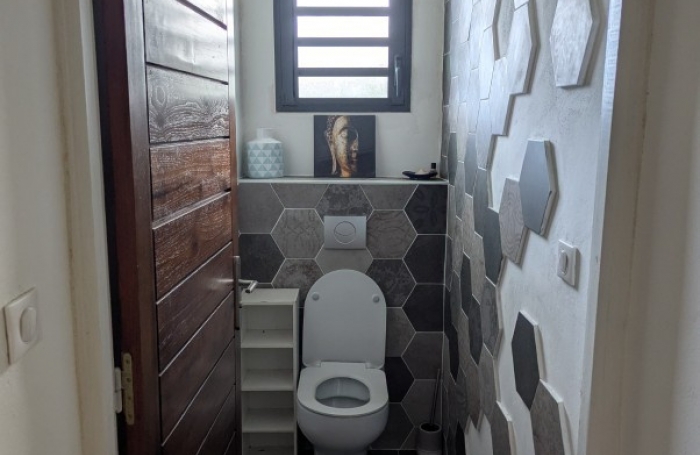 Villa T5 meublée à La Montagne