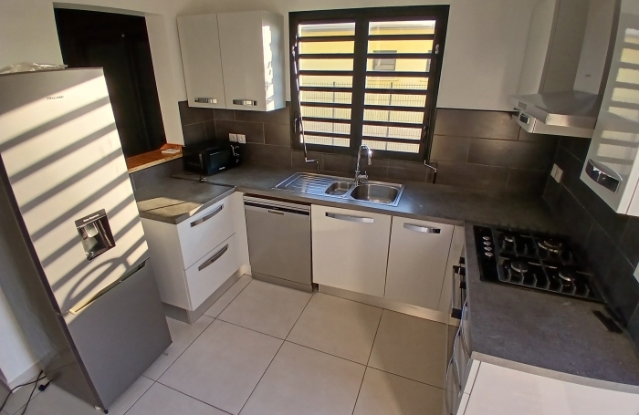 Location Maison 91.29m&sup2; 4 pi&#232;ces Piton Saint Leu