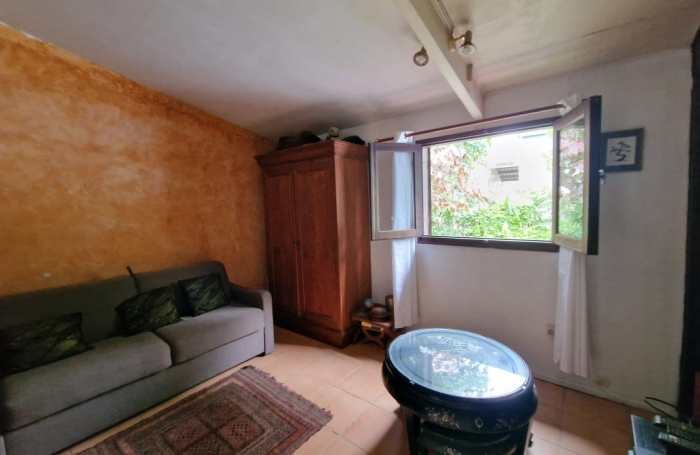 Vente Maison 233m&sup2; 8 pi&#232;ces La Possession