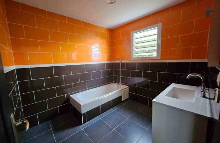 Vente Maison 94.3m² 4 pièces Sainte Marie