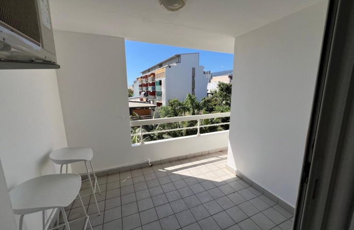 Location Appartement 97400