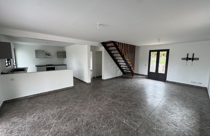 Location Maison 130m² 5 pièces Plaine des Palmistes
