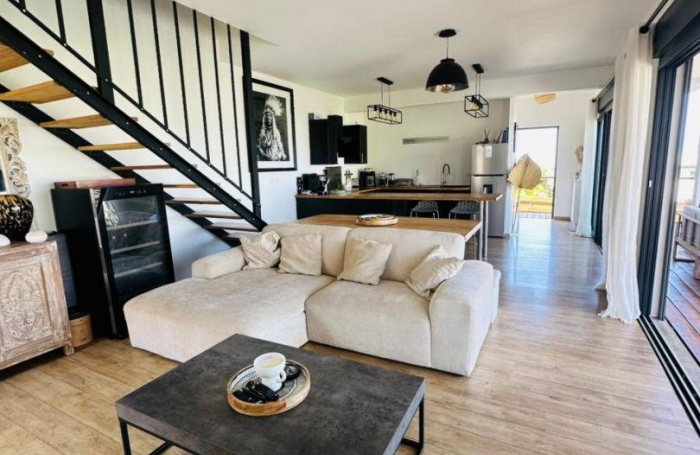 Vente Maison 98m&sup2; 4 pi&#232;ces La Saline les Hauts