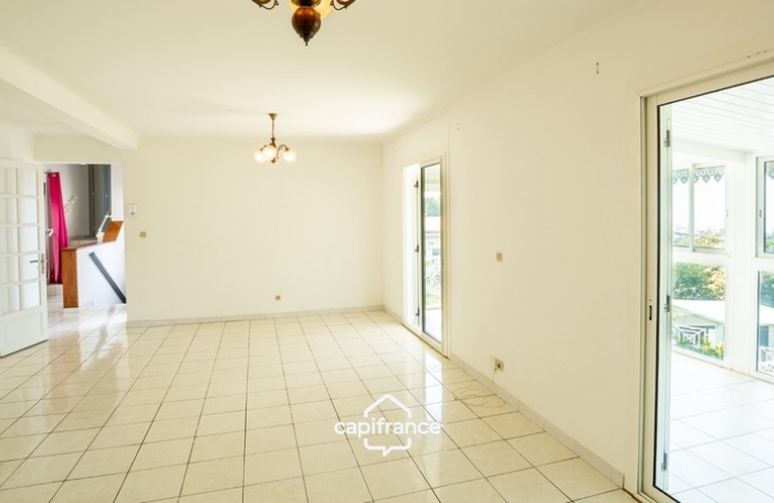 Vente Maison 96m&sup2; 4 pi&#232;ces Petite île