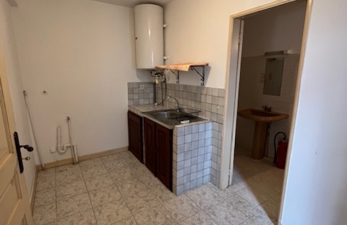 Bureau - Local professionnel St Denis 25 m2