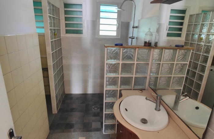 Vente Maison 95m&sup2; 5 pi&#232;ces Ravine des Cabris