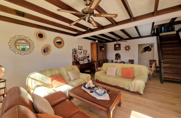 Vente Maison 135m&sup2; 5 pi&#232;ces La Possession