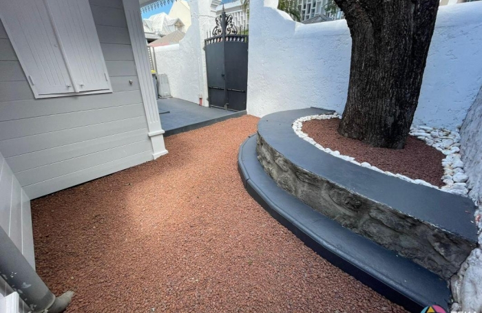 Location Bureaux 70m&sup2; 5 pi&#232;ces Saint Denis