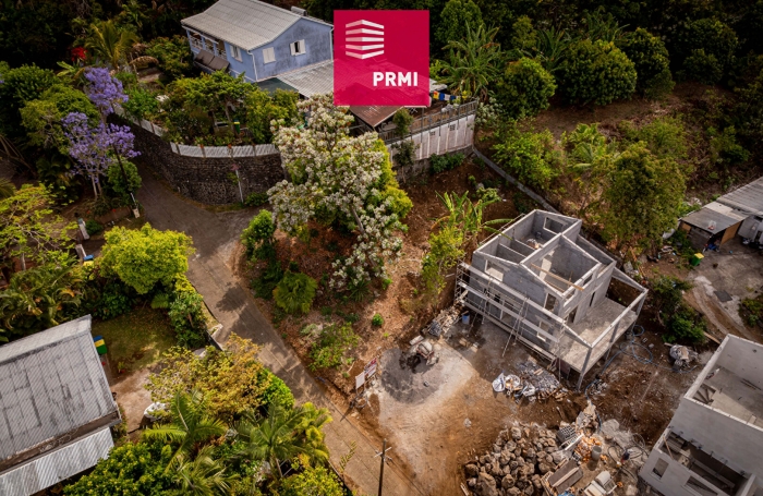 Vente Terrain 374m² Saint Gilles Les Hauts