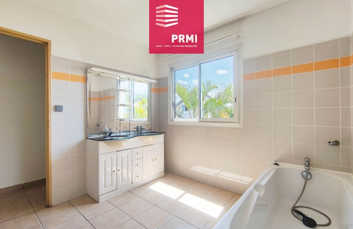 Vente Appartement 52.75m² 2 pièces Le Tampon