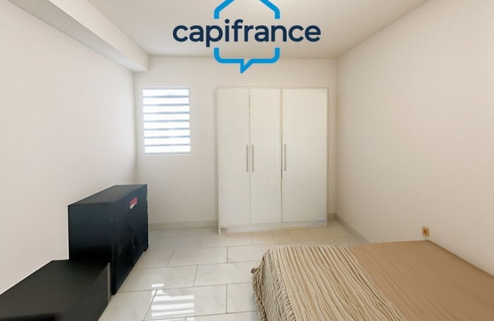 Vente Appartement 46m&sup2; 2 pi&#232;ces Sainte Suzanne