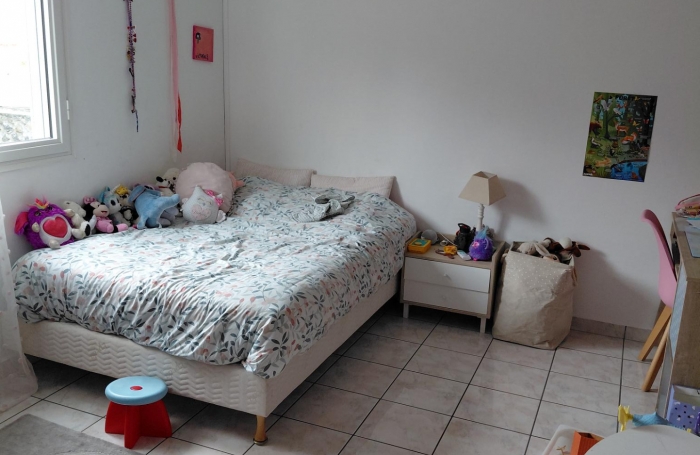 HAUT DE LA PLAINE, Villa F5, piscine, garage, sur 636m2 de terrain