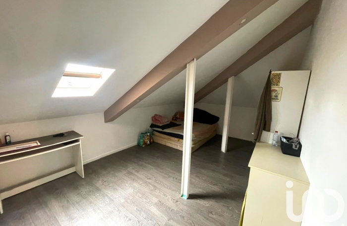 Vente Maison 117m&sup2; 6 pi&#232;ces Saint Gilles Les Hauts