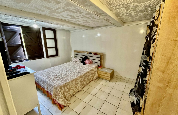 TAMPON 97430 - MAISON AVEC 2 LOGEMENTS IND&Eacute;PENDANTS - BON RENDEMENT LOCATIF - FACILE D'ACC&Egrave;S