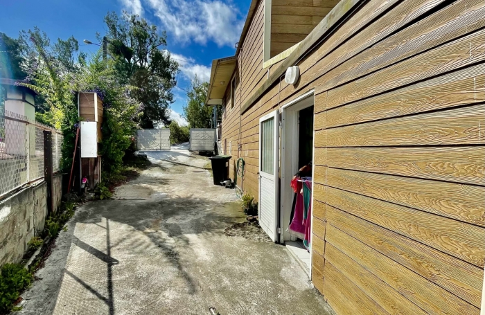 TAMPON 97430 - MAISON AVEC 2 LOGEMENTS IND&Eacute;PENDANTS - BON RENDEMENT LOCATIF - FACILE D'ACC&Egrave;S