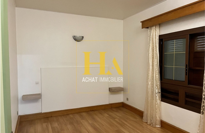 Vente Entrepot 790m² Saint André