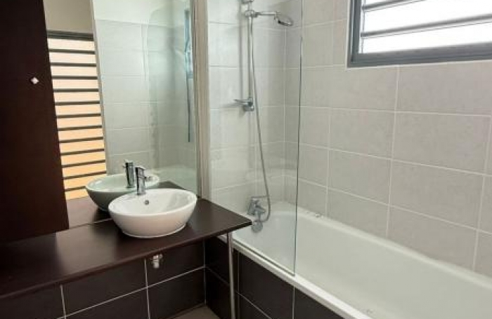 Vente Appartement 96.3m&sup2; 4 pièces Sainte Marie