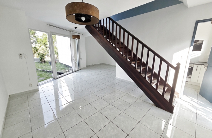 A louer en exclusivité : maison de ville T4 à Sainte Clotilde