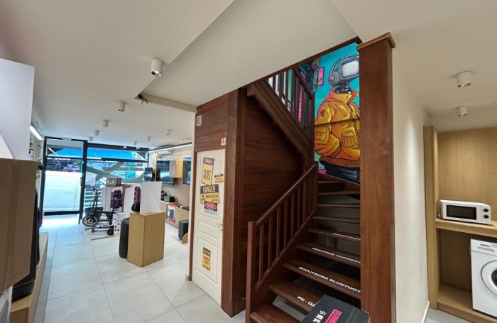 Vente Local commercial 105m&sup2; Saint-Pierre