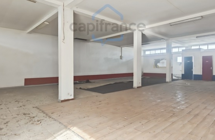 Vente Immeuble 330m&sup2; 2 pi&#232;ces Saint-Benoît