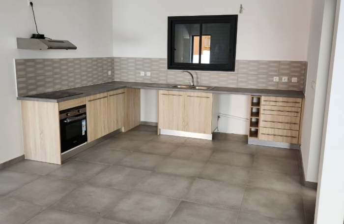 En location à La Ravine des Cabris : maison neuve avec 4 pièces