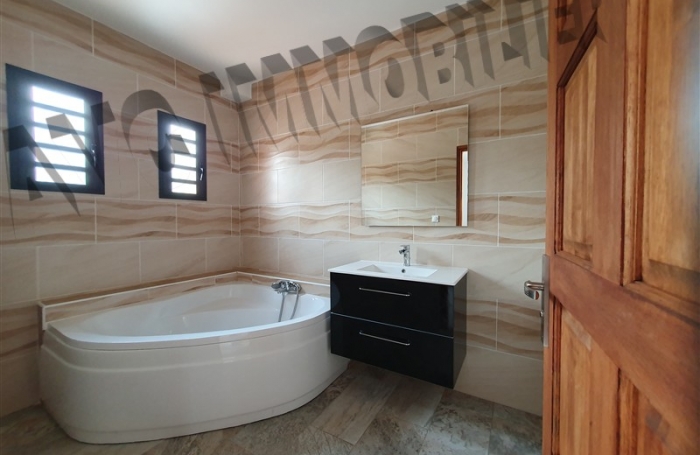 Location Maison 90m² 4 pièces Piton Saint Leu