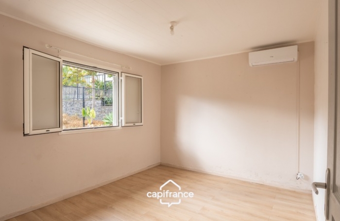 Vente Maison 72m&sup2; 3 pi&#232;ces Saint Paul