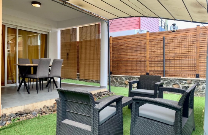 Vente Appartement 54m&sup2; 2 pi&#232;ces Saint Gilles les Bains