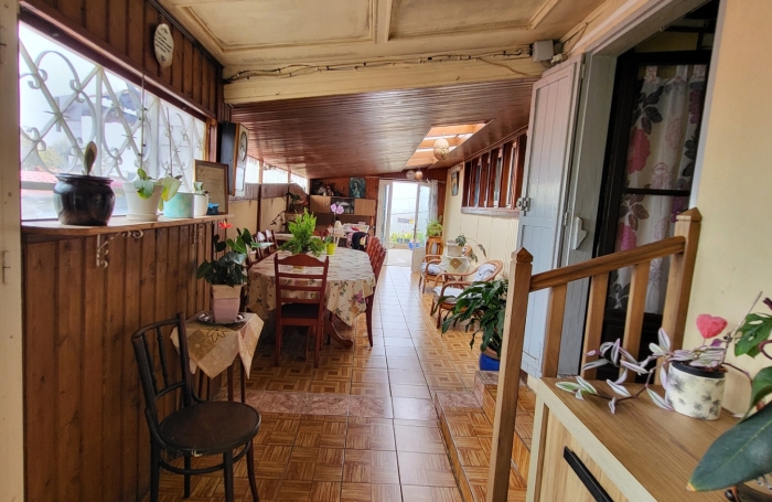 Deux maison sur terrain de 1325 m2 à la Plaine des Cafes