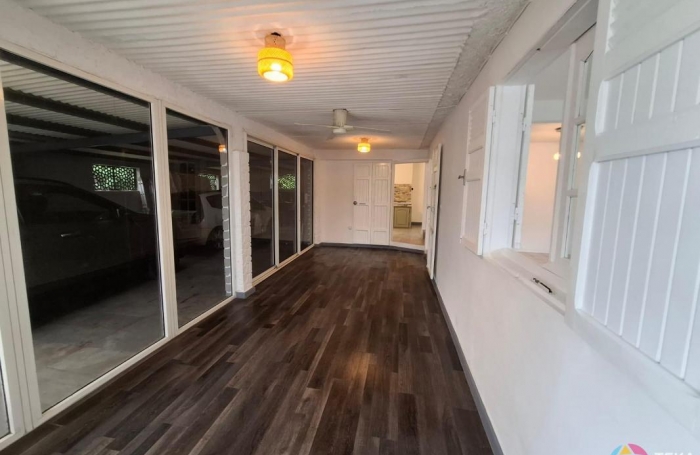 Location Maison 142m&sup2; 6 pi&#232;ces Saint André