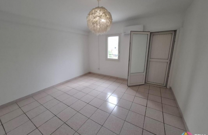Location Maison 142m&sup2; 6 pi&#232;ces Saint André