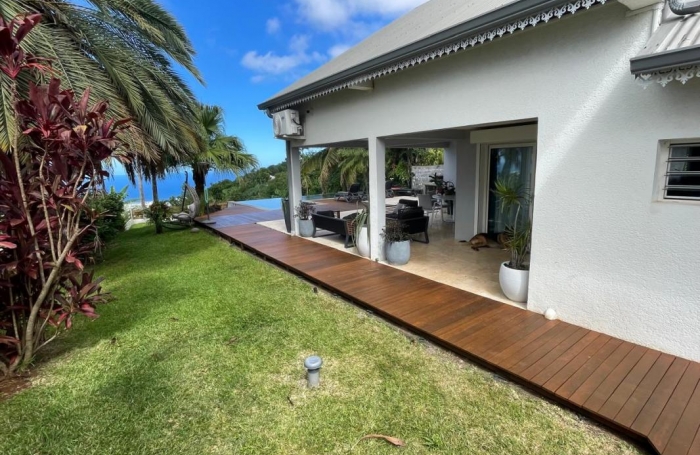 Vente Maison 220m&sup2; 6 pi&#232;ces Les Avirons