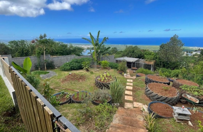 Vente Maison 220m&sup2; 6 pi&#232;ces Les Avirons