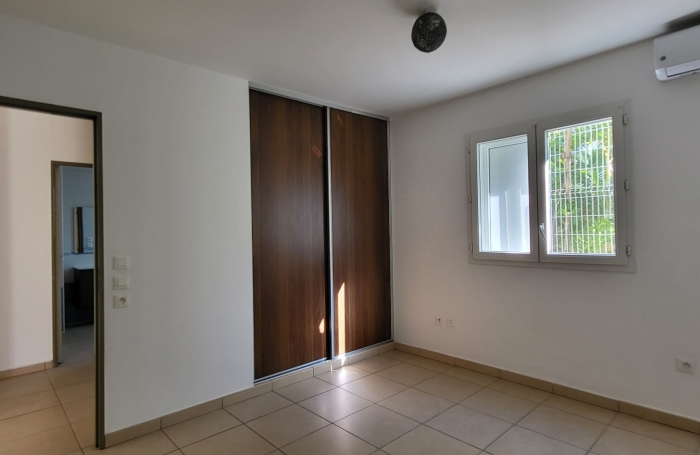 Grand appartement T4 d'exception-Sainte Suzanne