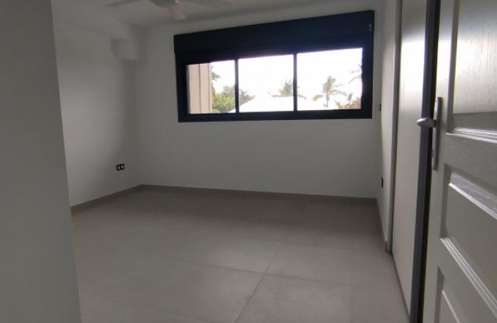 Location Appartement 94.6m&sup2; 4 pi&#232;ces Saint Gilles les Bains