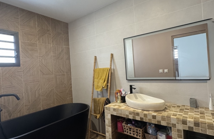 Vente Maison 112m&sup2; 6 pi&#232;ces Bras-Panon