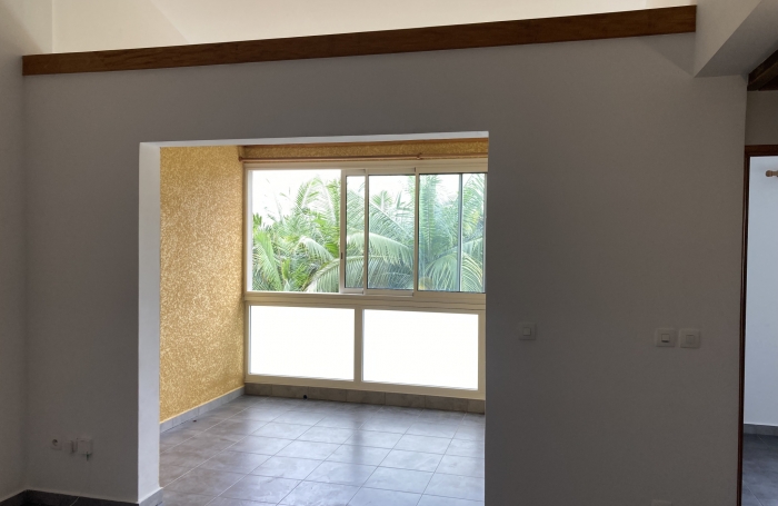 A LOUER  T2 BIS AU TAMPON