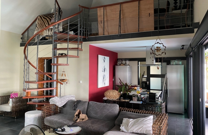 A LOUER VILLA F4/5 À SAINT GILLES