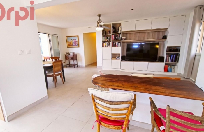 Vente Maison 182m&sup2; 8 pi&#232;ces Piton Saint Leu