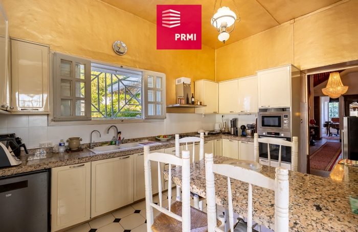 Vente Maison 400m² 8 pièces La Montagne