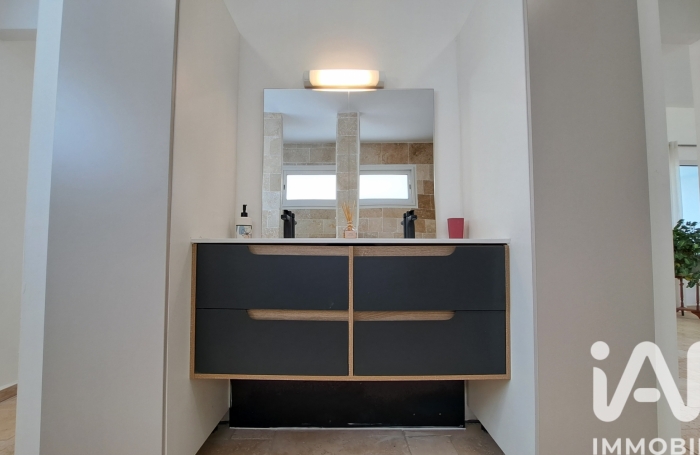 Vente Divers 250m&sup2; 7 pi&#232;ces Le Tampon